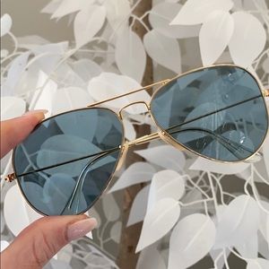 Ray Ban Large aviator sunglasses